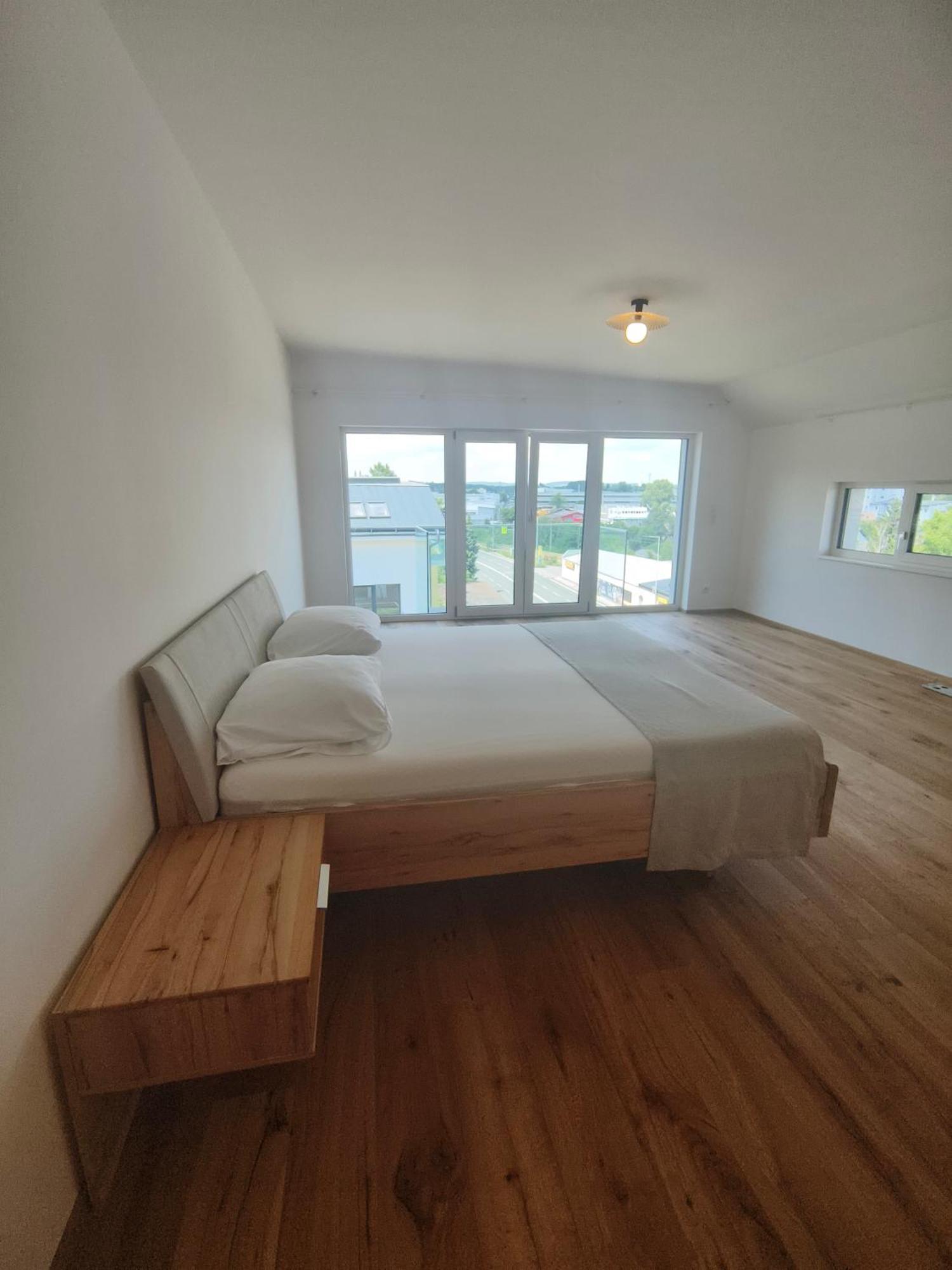 Triplex Appartements Klosterneuburg Buitenkant foto